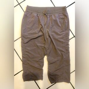 Ladies Size Large RBX Brand lightweight field or sport capris in stone or grey